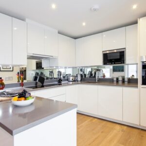 Mẫu Tủ bếp laminate DK TB009